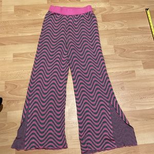 Urban Outfitters Funky Flowy Flare Pants Size M Pink with green sparkles